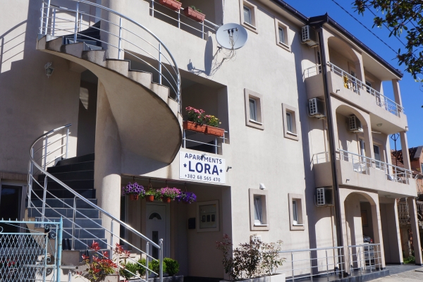 Hotel Apartments LORA (Bar)